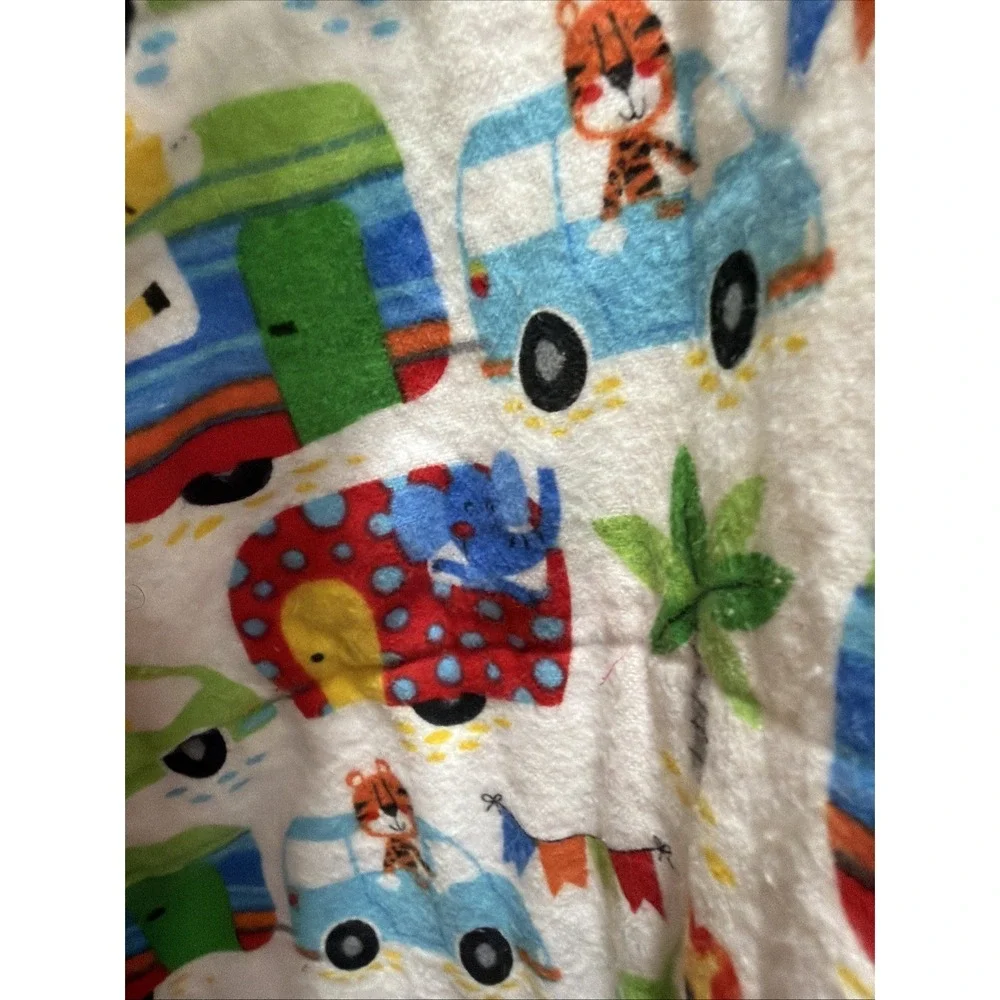 Handmade Quilt Lap Throw Patchwork Vintage Blanket 40x32 Elderly, Baby, Wallart‎